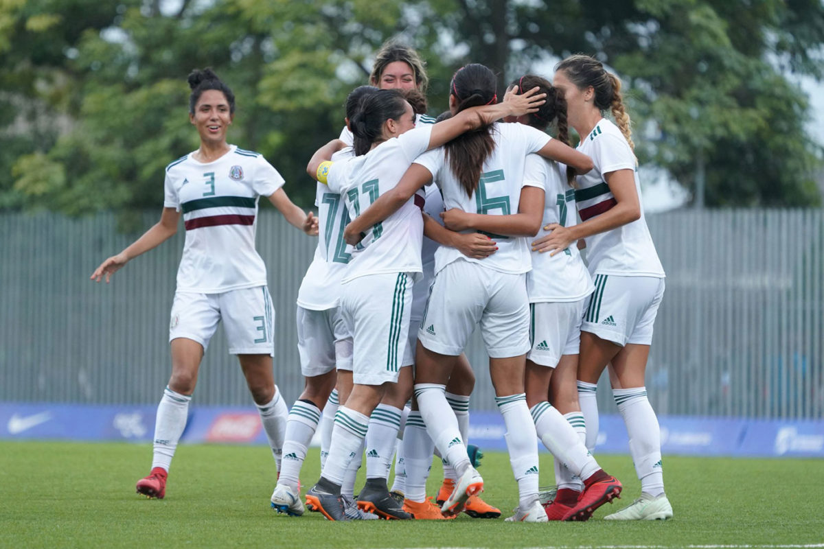 Tri Femenil, estancado en el ayer