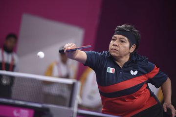 Claudia Pérez gana su primer juego a la número uno del continente en para tenis