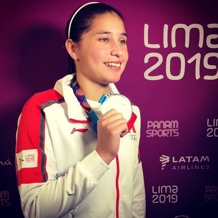 La clavadista Dolores Hernández subió al podio al ganar plata en trampolín de tres metros