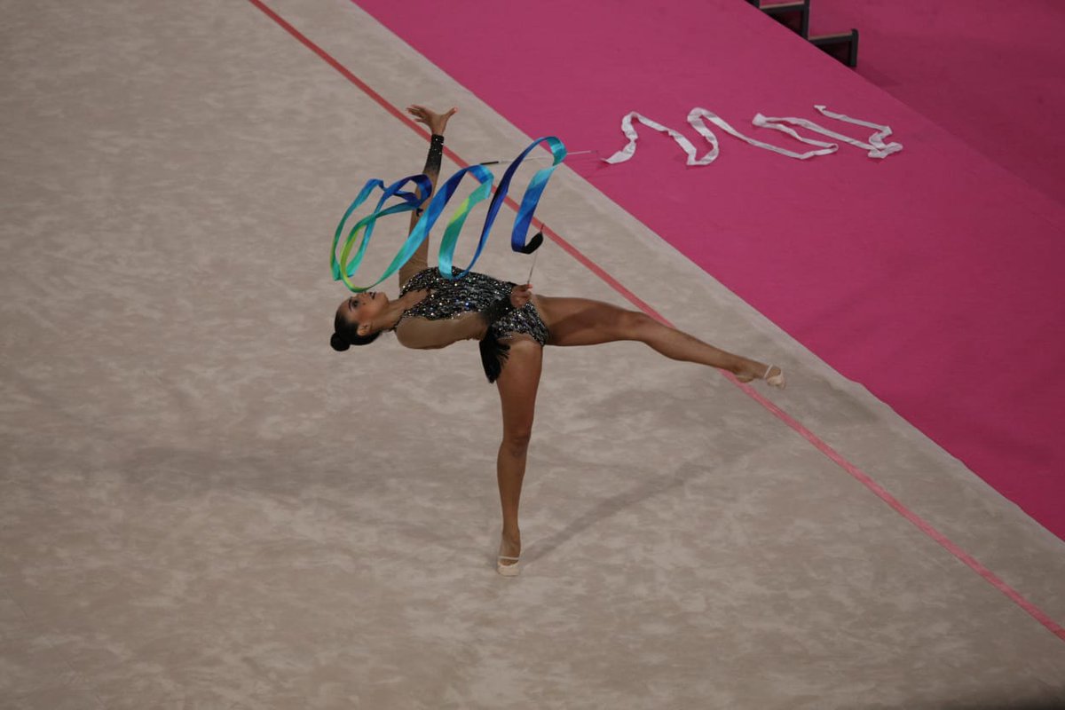 Karla Díaz, en gimnasia rítmica, da otra medalla para México