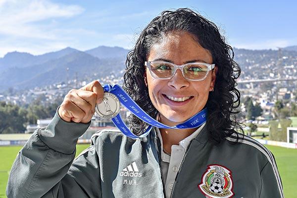 MÓNICA VERGARA, NUEVA ESTRATEGA DE LA SELECCIÓN FEMENIL